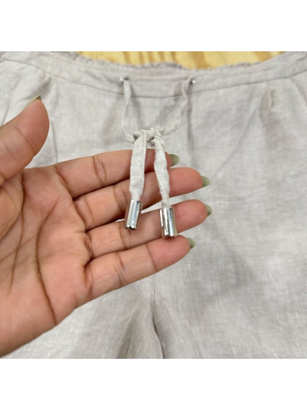 Chico’s – Women’s Beige 100% Linen Pull-On Bermuda Shorts – Size M - Picture 3 of 11